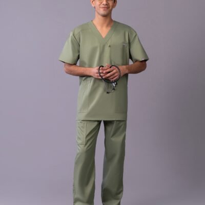 Relay 5-Pocket Scrub Set