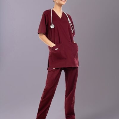 Finesse 3-Pocket Scrub Set